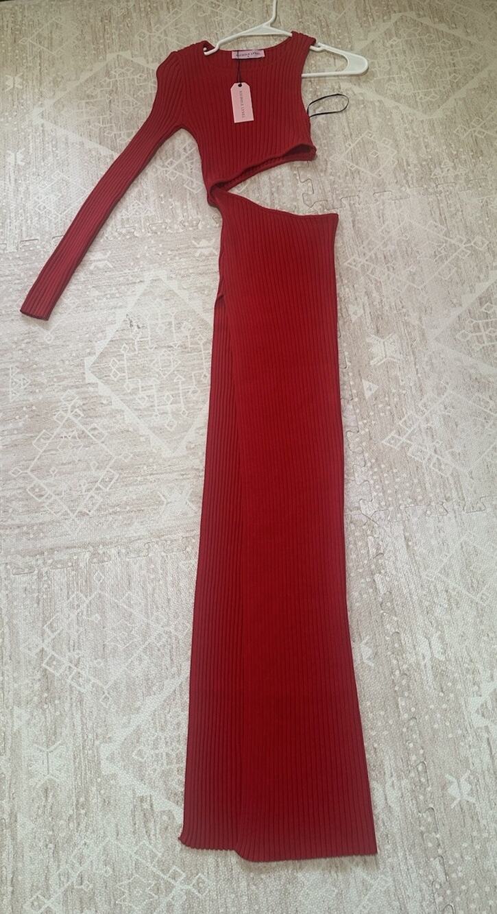 NWT Nichole Lynel RedCutOut Maxi S High Slit Bday Vegas Valentine Club Dress